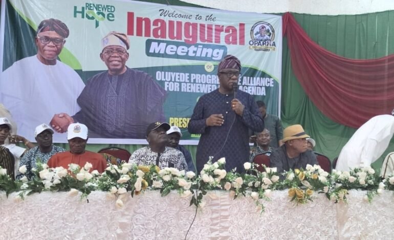 2027: Oluyede Declares Support For Tinubu’s Second-Term Bid